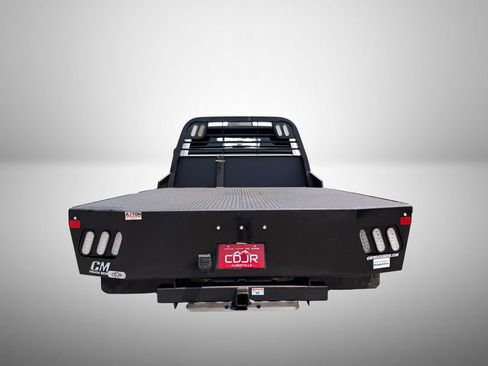 Used 2024 RAM 3500 Tradesman w/ Chrome Appearance Group AWD/4WD image 9