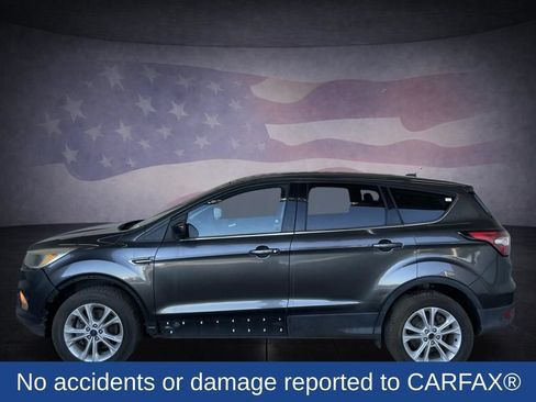 Used 2017 Ford Escape SE AWD/4WD image 2