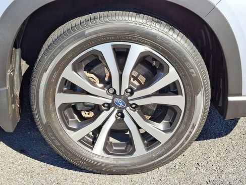 Used 2020 Subaru Forester Limited AWD/4WD image 8
