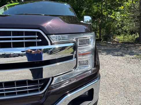 Used 2020 Ford F150 Lariat w/ Equipment Group 502A Luxury AWD/4WD image 3
