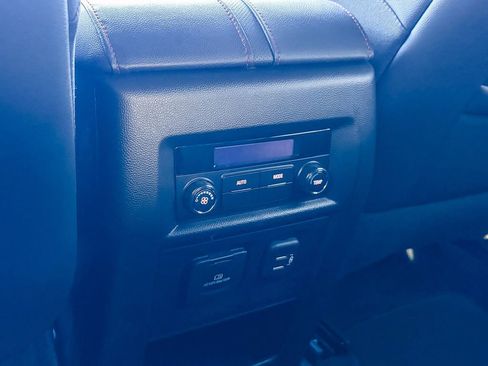 Certified 2023 Chevrolet Traverse RS image 25