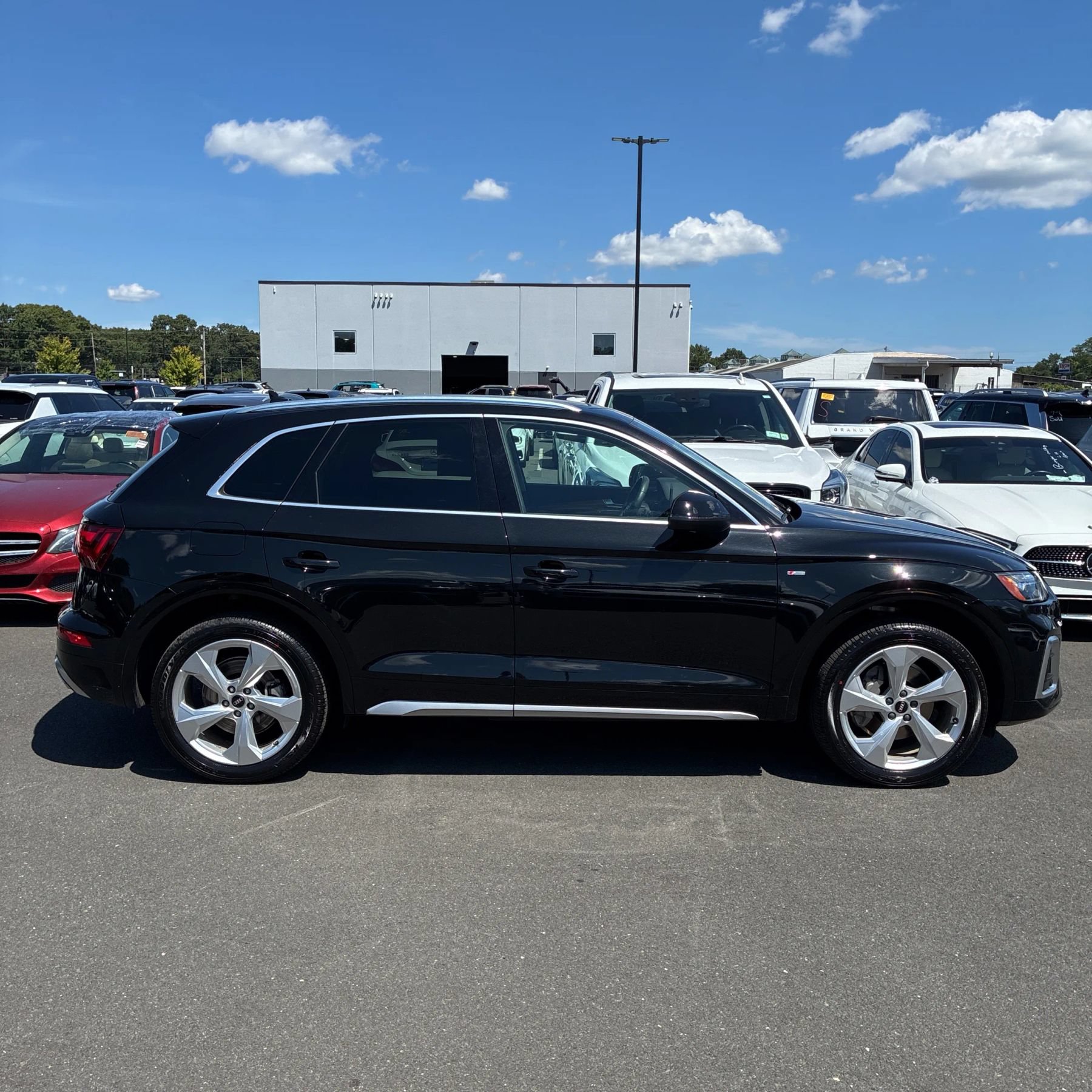 Used 2022 Audi Q5 2.0T Premium Plus AWD/4WD image 3