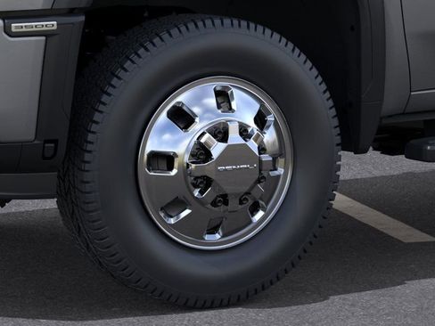 New 2026 GMC Sierra 3500 Denali w/ Denali Reserve Package image 9