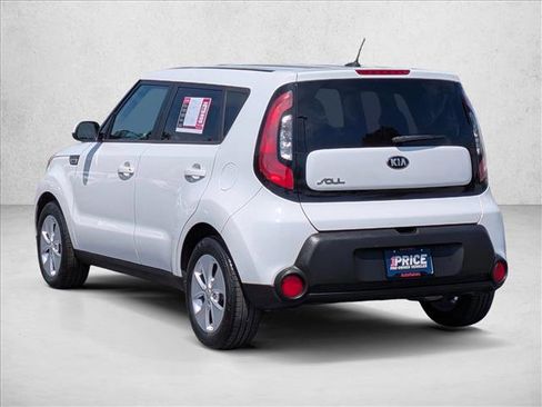 Used 2016 Kia Soul FWD image 8