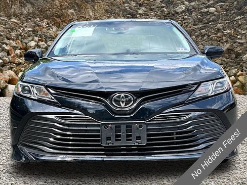 Used 2018 Toyota Camry LE w/ Protection Package (Q2) FWD image 3