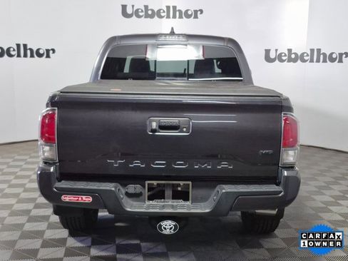 Used 2022 Toyota Tacoma TRD Sport image 6
