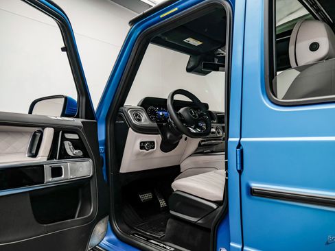 Used 2026 Mercedes-Benz G 63 AMG 4MATIC image 38