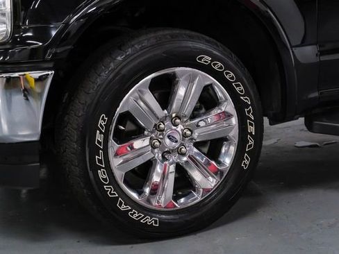 Used 2019 Ford F150 Lariat image 51