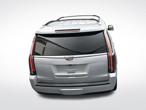 Used 2019 Cadillac Escalade Premium Luxury image 27