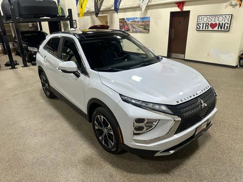 Used 2022 Mitsubishi Eclipse Cross SE image 5
