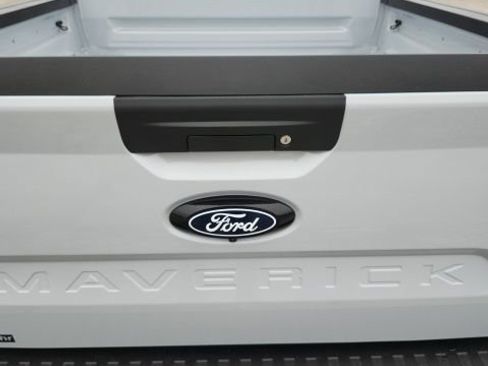 New 2026 Ford Maverick XL image 13