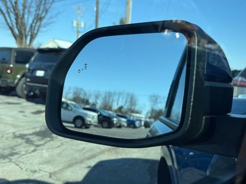 Used 2023 Ford Maverick Lariat w/ Lariat Luxury Package image 13