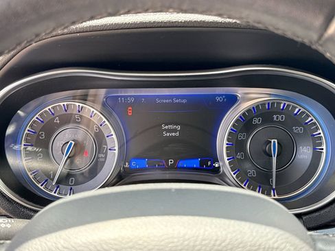 Used 2019 Chrysler 300 Touring L w/ Quick Order Package 22F RWD image 25