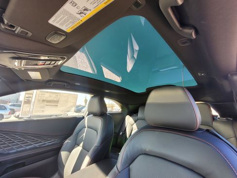 New 2024 Dodge Charger R/T w/ Plus Group image 9