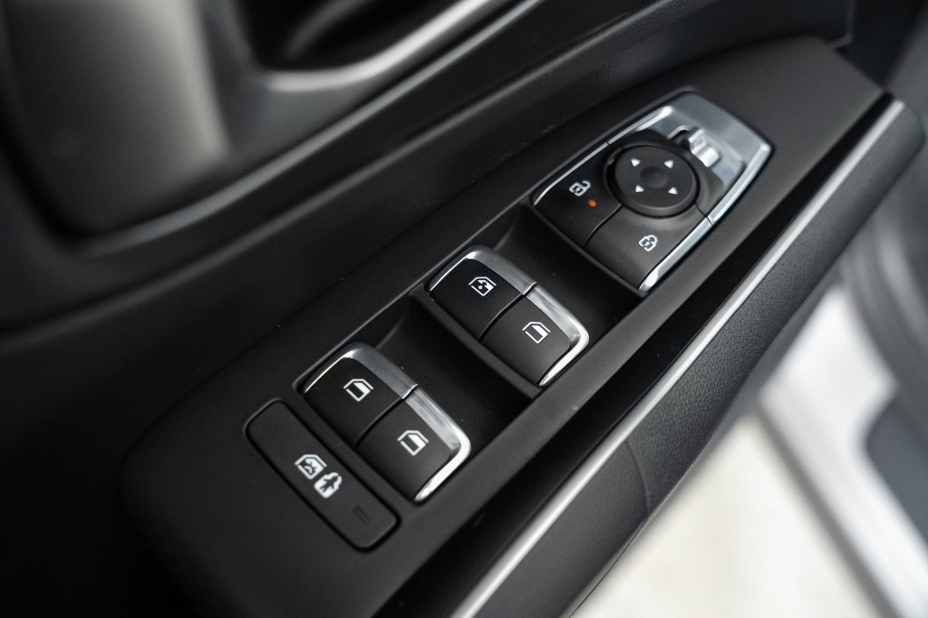 Used 2025 Kia Sorento S FWD image 34