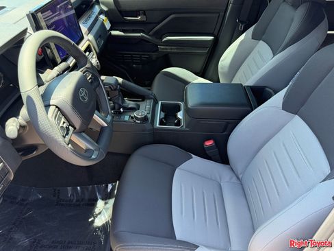 New 2026 Toyota Tacoma TRD Off-Road AWD/4WD image 13