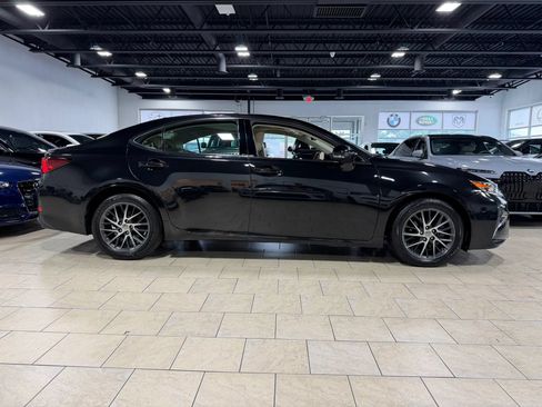 Used 2016 Lexus ES 350 w/ Luxury Package w/Wood Trim FWD image 23