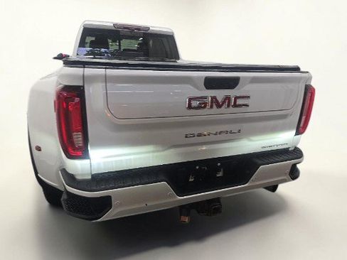 Used 2020 GMC Sierra 3500 Denali w/ Denali Ultimate Package AWD/4WD image 5