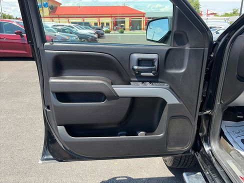 Used 2015 Chevrolet Silverado 2500 LT w/ LT Convenience Package AWD/4WD image 9