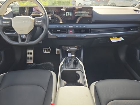 New 2025 Kia K4 GT-Line Turbo image 14