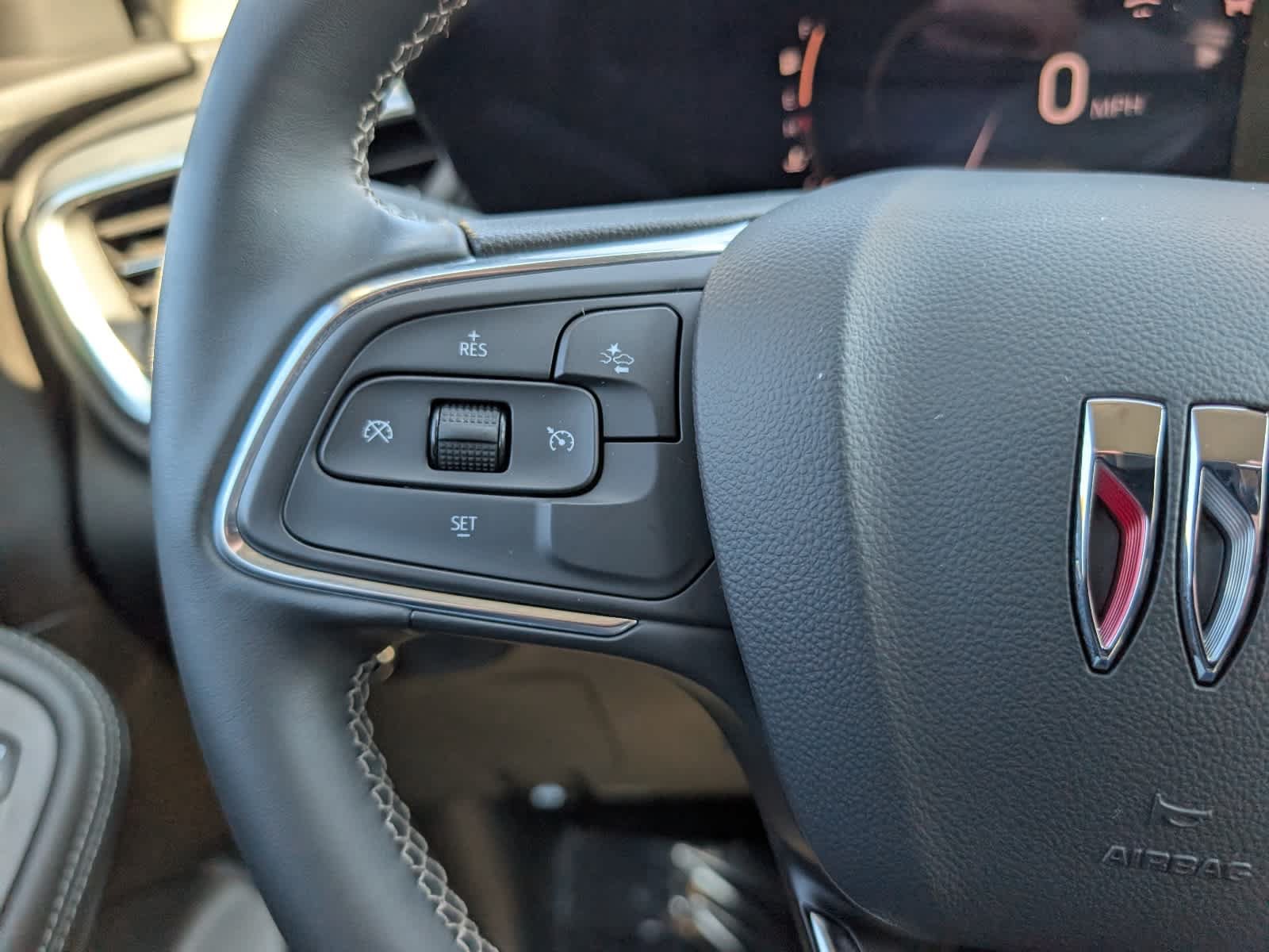 Certified 2024 Buick Encore GX Preferred w/ Advanced Technology Package FWD image 21