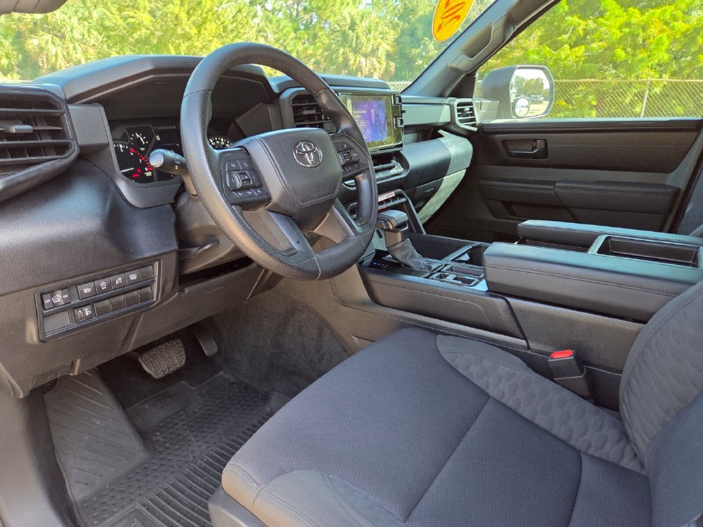 Used 2025 Toyota Tundra SR w/ SR Tow Package AWD/4WD image 25