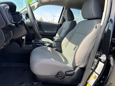 Used 2023 Toyota Tacoma SR AWD/4WD image 14
