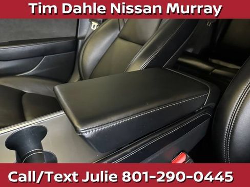 Used 2022 Tesla Model 3 Long Range AWD/4WD image 30