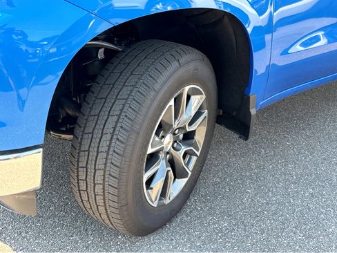 New 2025 Chevrolet Silverado 1500 LT AWD/4WD image 17