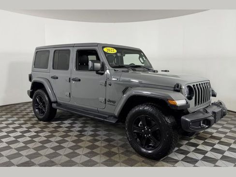 Used 2022 Jeep Wrangler Unlimited Sahara AWD/4WD image 1