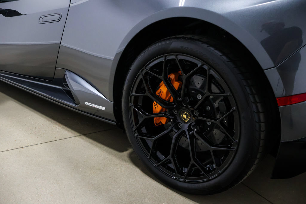 Used 2024 Lamborghini Huracan EVO AWD/4WD image 80