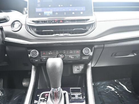 Certified 2024 Jeep Compass Trailhawk image 24