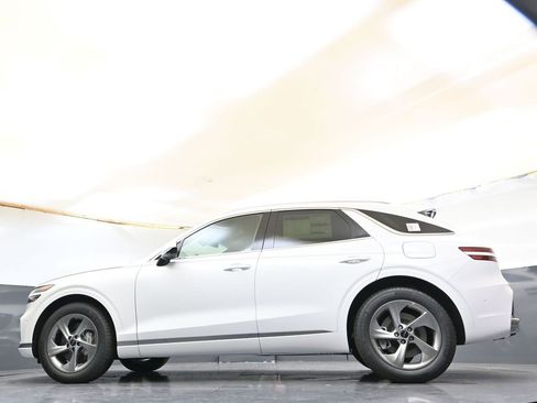 New 2026 Genesis GV70 2.5T Advanced image 36