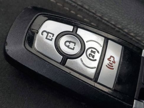 Used 2021 Ford Ranger Lariat w/ Tremor Off-Road Package image 36