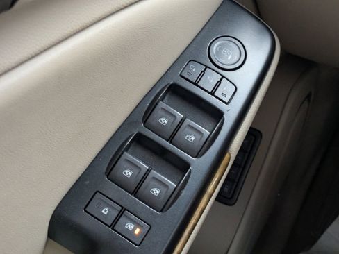 Used 2017 GMC Yukon Denali w/ Open Road Package image 30