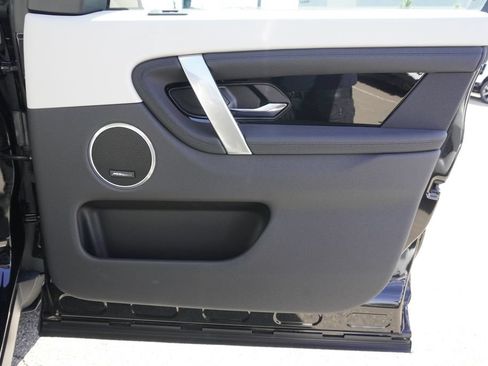 Used 2025 Land Rover Discovery Sport S AWD/4WD image 21