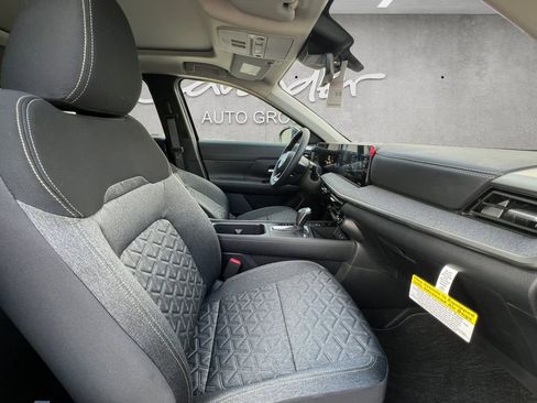 New 2026 Nissan Kicks SV FWD image 25