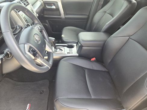 Used 2023 Toyota 4Runner TRD Sport w/ Technology Package AWD/4WD image 14