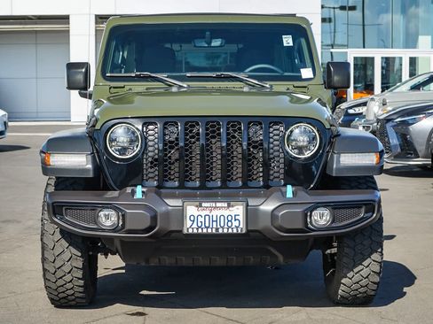 Used 2023 Jeep Wrangler Unlimited w/ Sun & Screen Package image 2