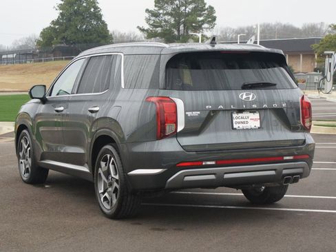 Used 2023 Hyundai Palisade Limited image 18