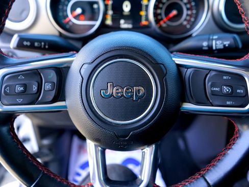 Used 2022 Jeep Gladiator Rubicon w/ Trailer Tow Package image 19