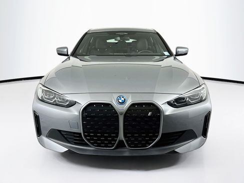 Used 2024 BMW i4 eDrive40 w/ Premium Package RWD image 2