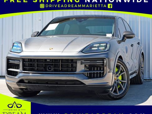 Used 2024 Porsche Cayenne Turbo image 1