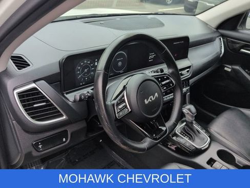 Used 2024 Kia Seltos SX AWD/4WD image 10