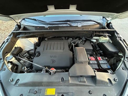 Used 2016 Toyota Highlander Limited w/ Driver Technology Package image 10