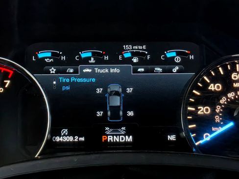 Used 2018 Ford F150 King Ranch w/ Equipment Group 601A Luxury AWD/4WD image 44
