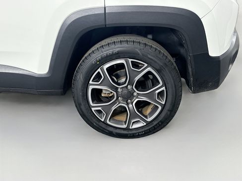 Used 2016 Jeep Renegade Limited AWD/4WD image 11