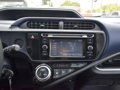 Used 2015 Toyota Prius C Two image 23