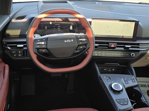 New 2026 Kia Sportage SX Prestige image 12