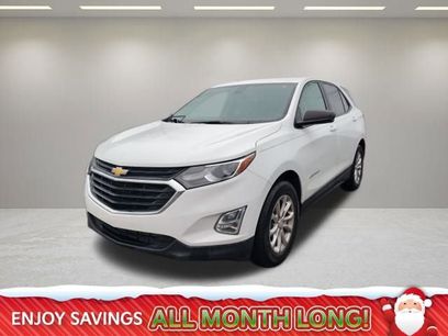 Used 2021 Chevrolet Equinox LS w/ LS Convenience Package